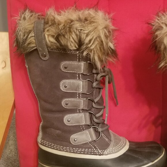 Sorel Women's Boots - Picture 1 of 5